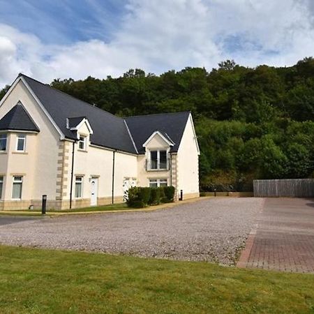 Conaglen, 2 Bedroom Lochside Flat Fort William Buitenkant foto