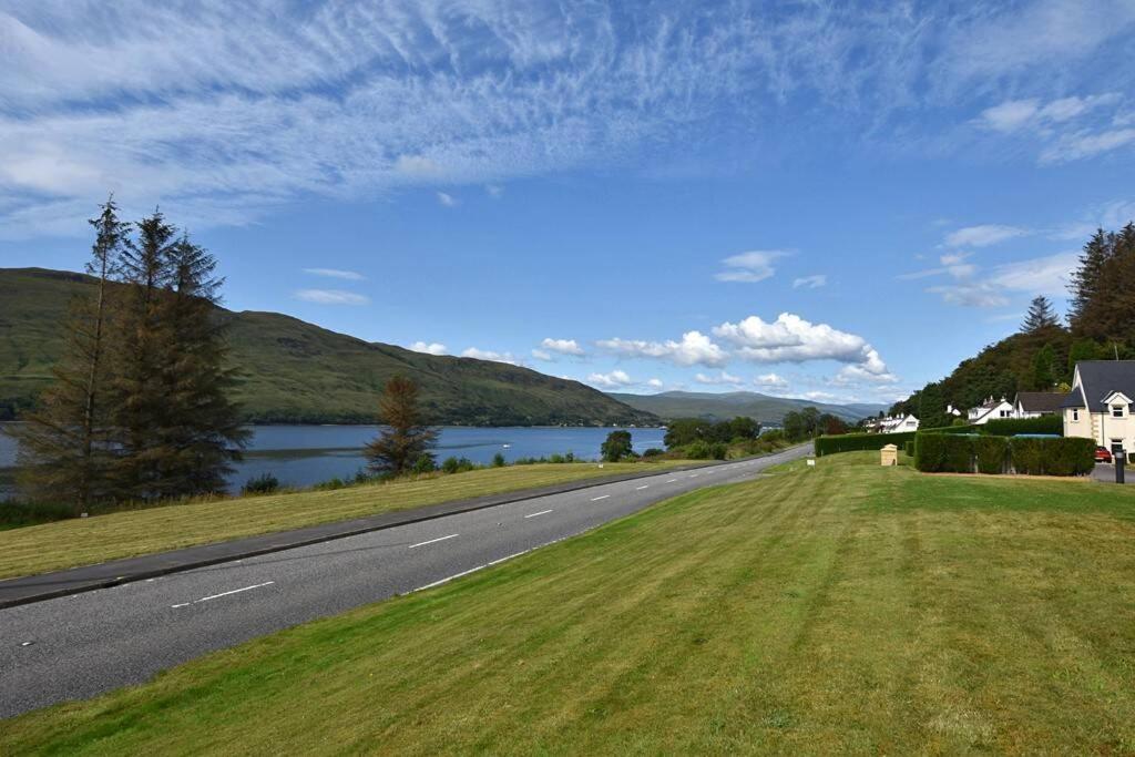Conaglen, 2 Bedroom Lochside Flat Fort William Buitenkant foto